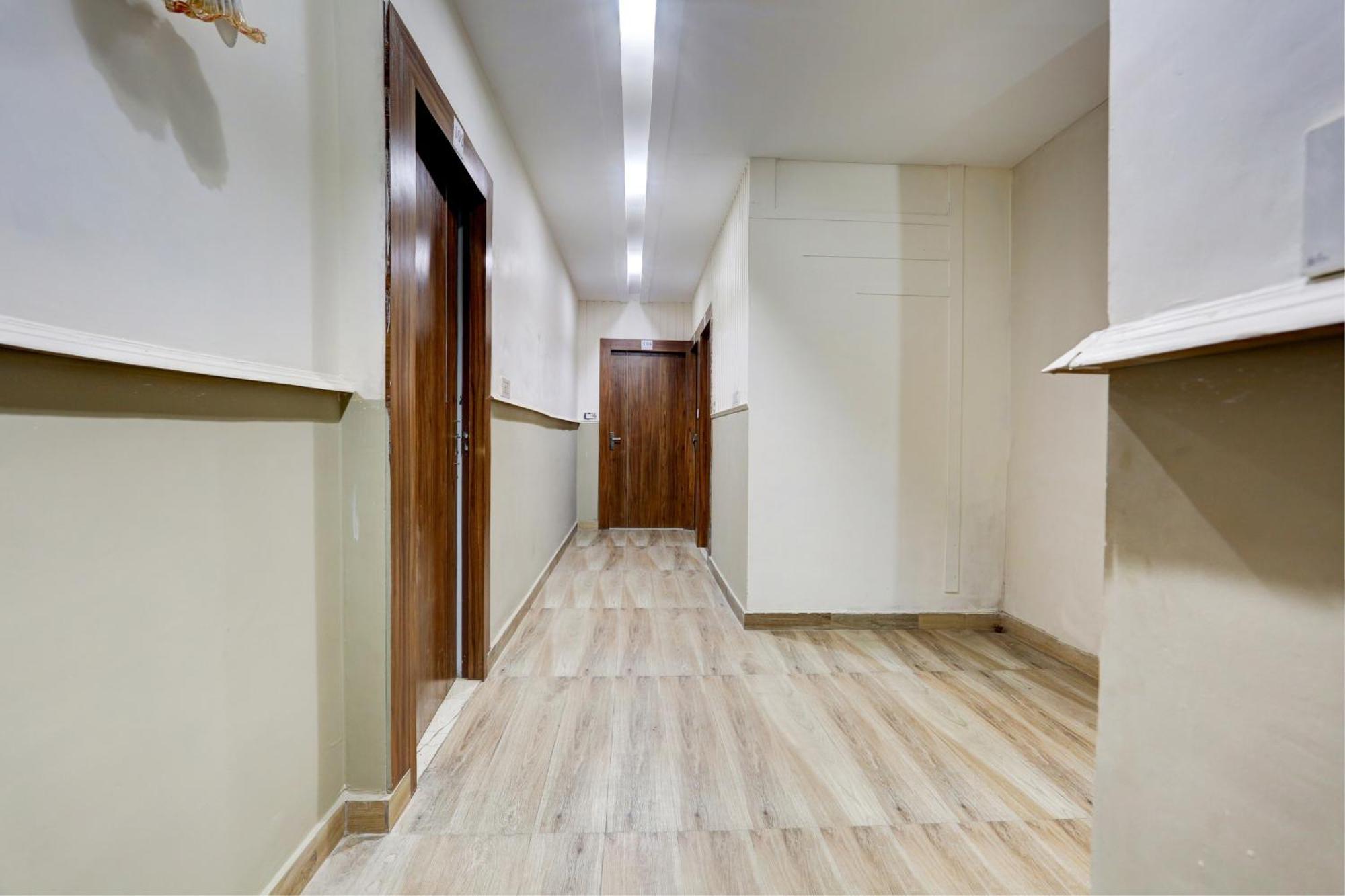 Collection O Jairaj Hotel Alwar Ngoại thất bức ảnh