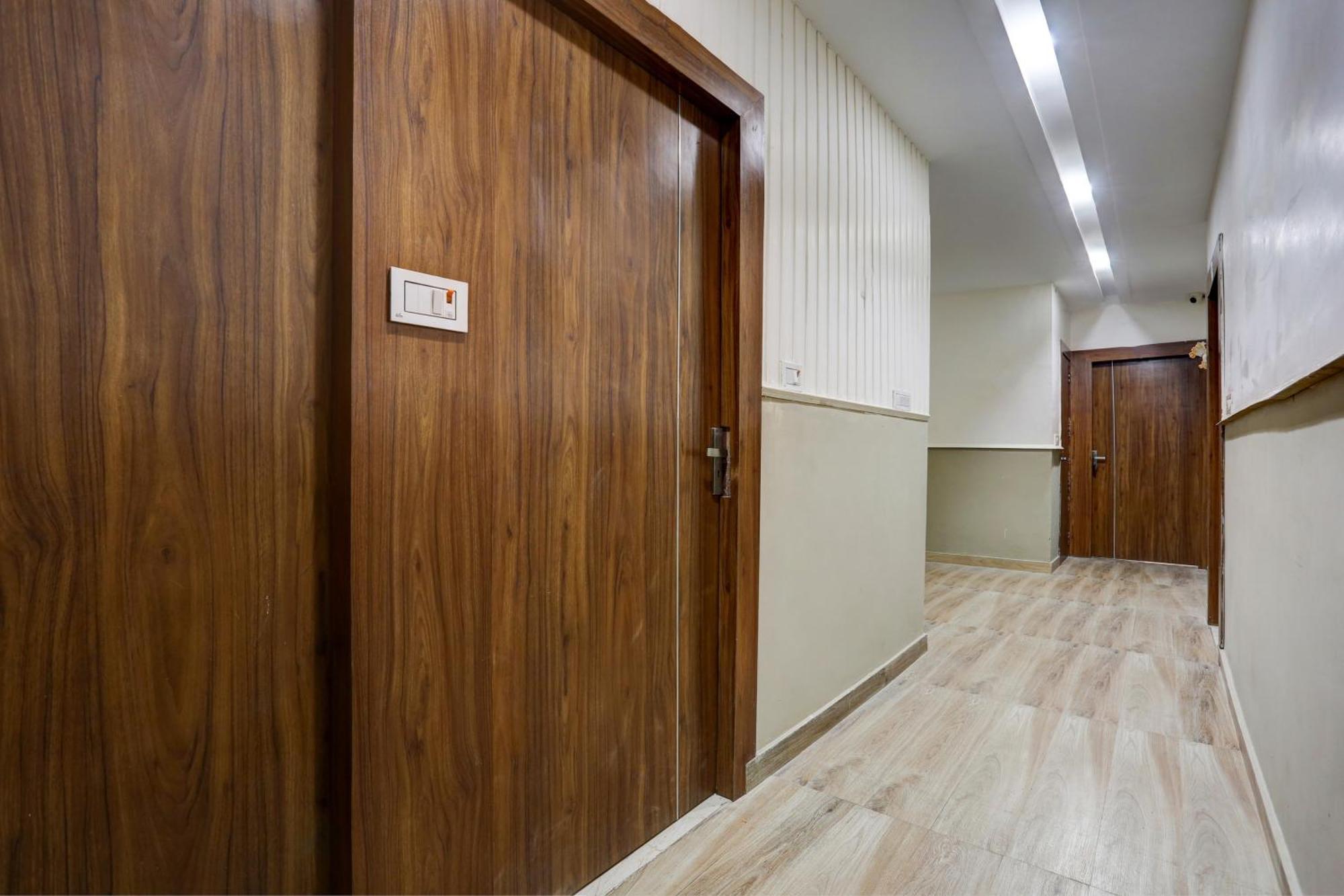 Collection O Jairaj Hotel Alwar Ngoại thất bức ảnh
